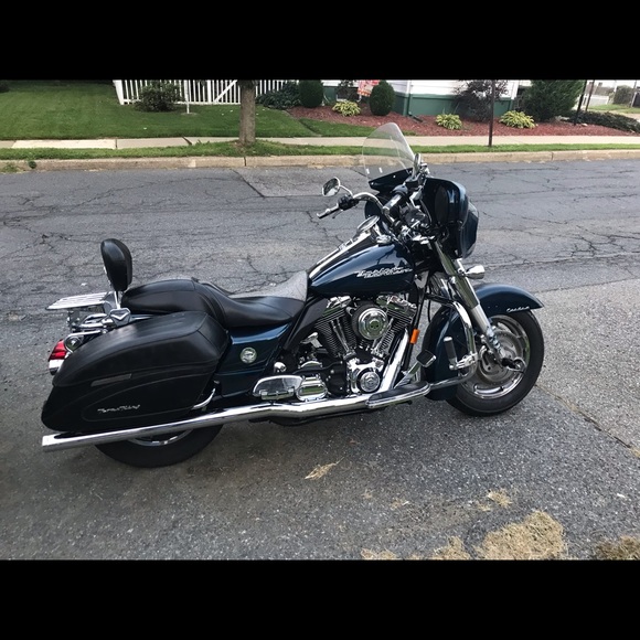 Meet your Posher, Stephen - Picture 3 of 4